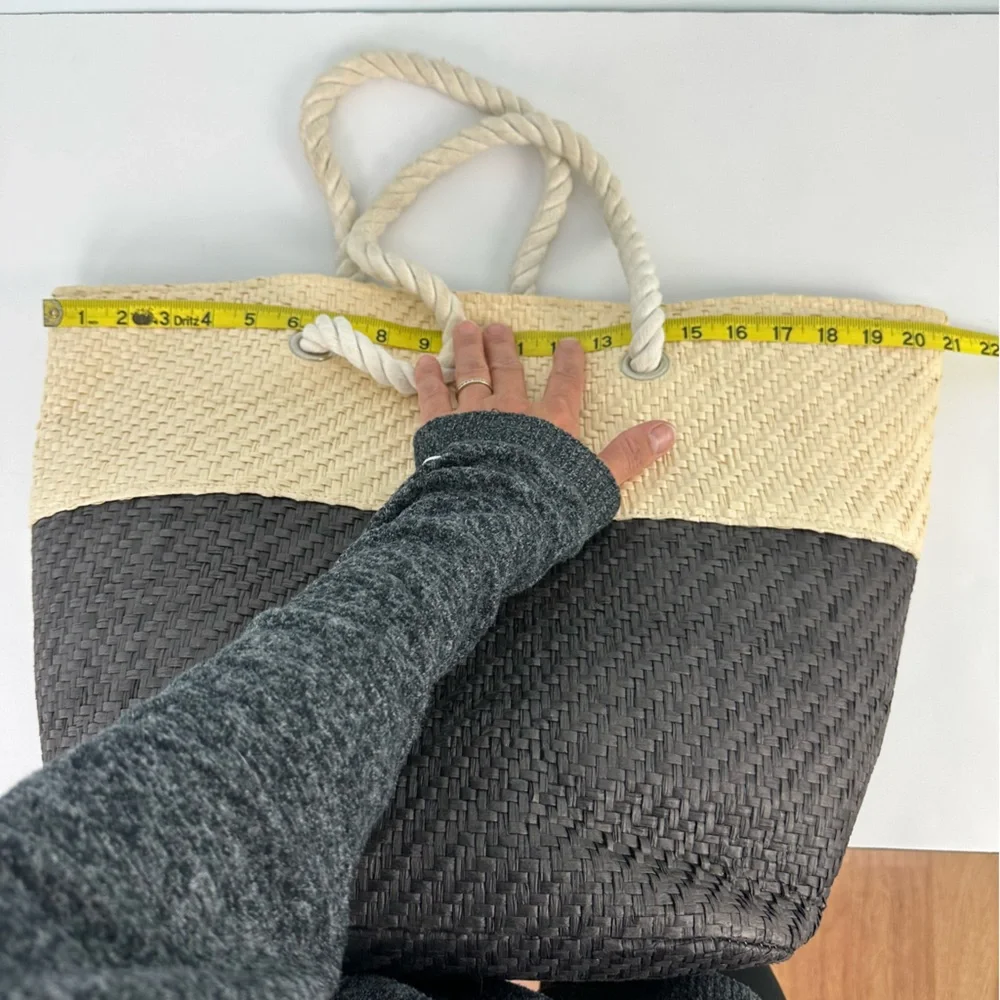 Paper Straw Zipper Tote With Rope Twist Handles Tan and Brown Lined